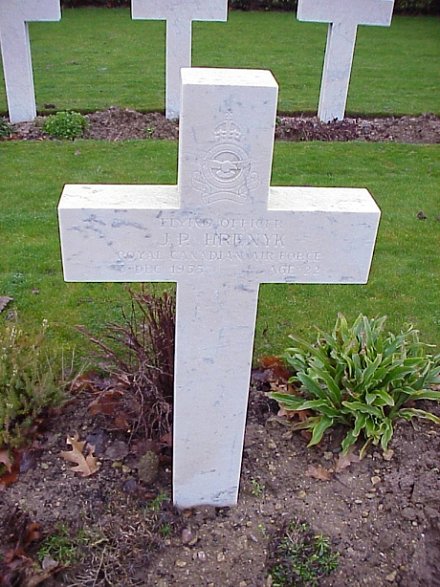 [F/O JP Hrenyk Grave Marker]