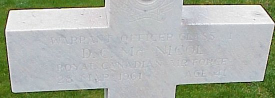 [WO1 DC McNichol Grave Marker]